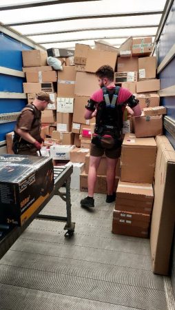 Exoskeletter i pakketransporten Exoskeletter i pakketransporten